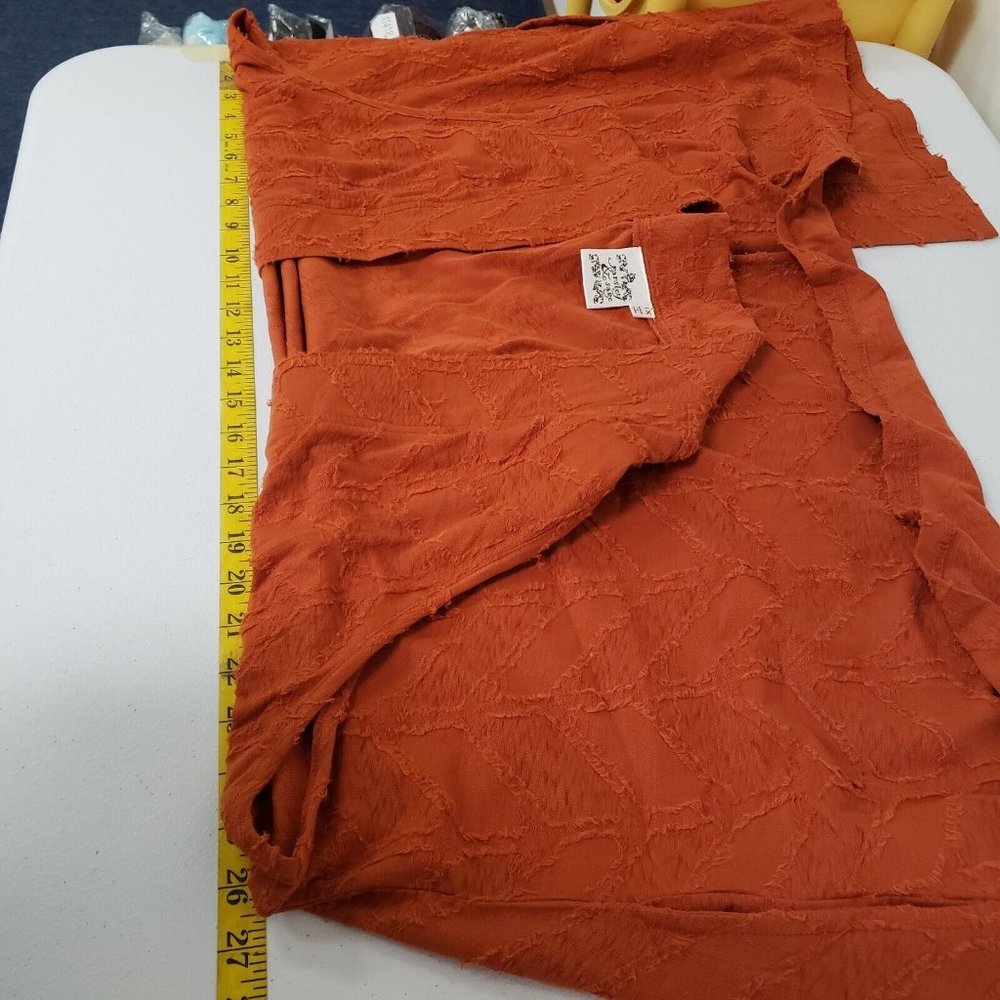 Parsley & Sage Womens Embroidered Sleeveless Cardigan Size 1X Orange Open Front - Picture 8 of 8